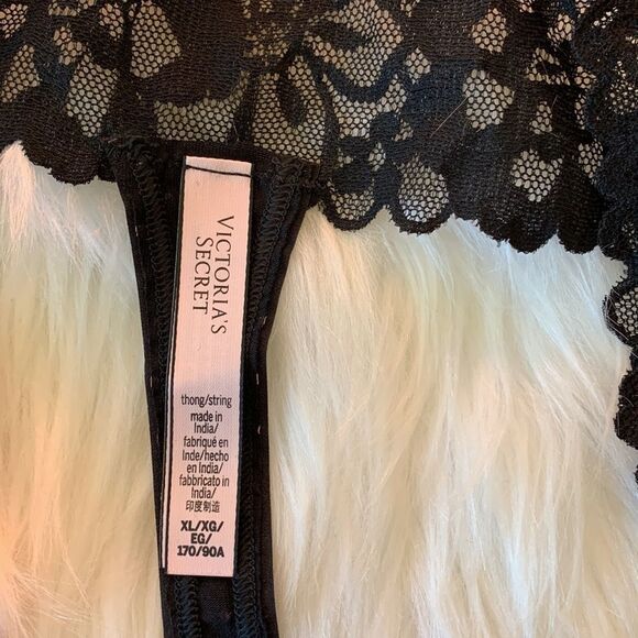 Victoria’s Secret Thong Panties - Picture 7 of 7